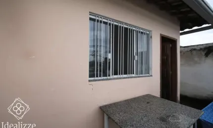 Casa para Venda em Volta Redonda / RJ no bairro Roma