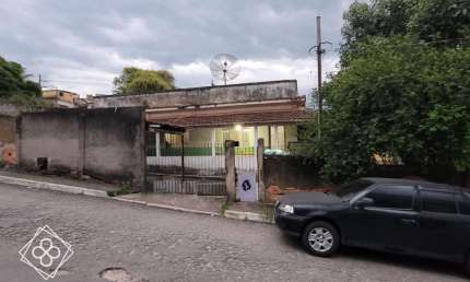 Casa com 2 quartos à venda no Centro, Quatis 