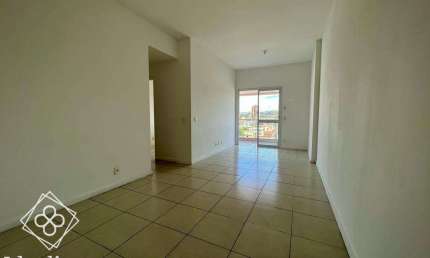 Apartamento para Venda em Volta Redonda / RJ no bairro Aterrado