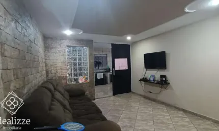 Casa para Venda em Volta Redonda / RJ no bairro Vila Mury
