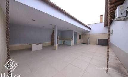 Casa para Venda em Volta Redonda / RJ no bairro Niterói