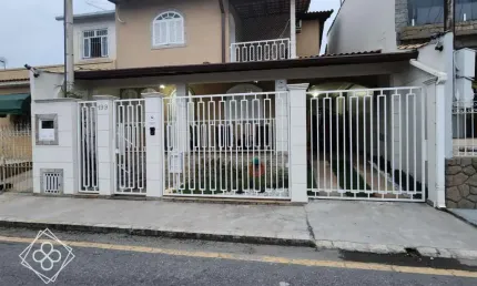Casa para Venda em Volta Redonda / RJ no bairro Volta Grande