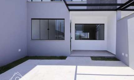 Casa para Venda em Volta Redonda / RJ no bairro Jardim Belvedere