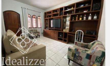Casa para Venda em Volta Redonda / RJ no bairro Jardim Belvedere