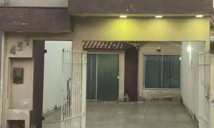 Casa para Venda em Barra do Piraí / RJ no bairro Califórnia