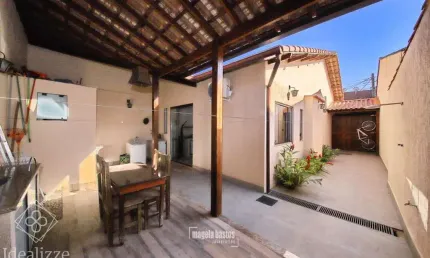 Casa para Venda em Volta Redonda / RJ no bairro Vila Rica