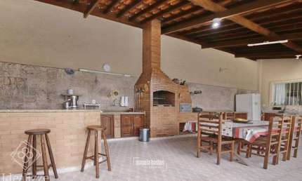 Casa para Venda em Volta Redonda / RJ no bairro Vila Mury