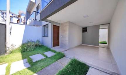 Casa Nova à Venda com 3 Quartos e Suíte, 102m² - Jardim Belvedere, Volta Redonda/RJ