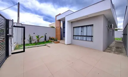 Casa com 3 quartos à venda no Planalto do Sol, Pinheiral 