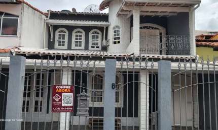Casa com 4 quartos à venda no Jardim Vila Rica - Tiradentes, Volta Redonda 