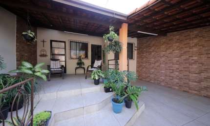 Casa para Venda no bairro Vila Rica (Jardim Tiradentes) em Volta Redonda / RJ