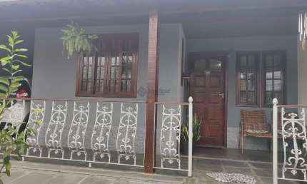 Casa com 3 quartos para venda no bairro Jardim Vila Rica em Volta Redonda, RJ