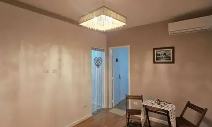 vendo lindo 1 quarto .... pompeia quadra mar ... 50 mts
