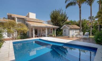 CASA A VENDA, 456 M2 POR R$ 3.200.000,00 - JARDIM PAIQUERE - VALINHOS/SP
