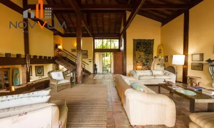 CASA COM 4 DORMITORIOS A VENDA, 576 M2 POR R$ 4.100.000,00 - BALNEARIO PRAIA DO PERNAMBUCO - GUARUJA/SP