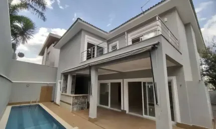 Casa à Venda no Condomínio Parque dos Resedás em Campinas
