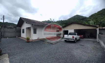 Casa com 3 quartos à venda no Progresso, Blumenau , 147 m2 por R$ 450.000