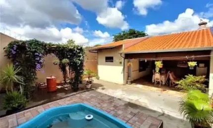Casa com 2 quartos à venda na Avenida Mei Mei, Jardim Esplanada, Uberaba