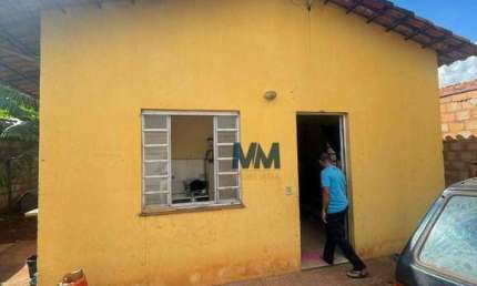 Casa com 2 dormitórios à venda, 43 m² por R$ 120.000 - Jardim Espanha - Uberaba/MG