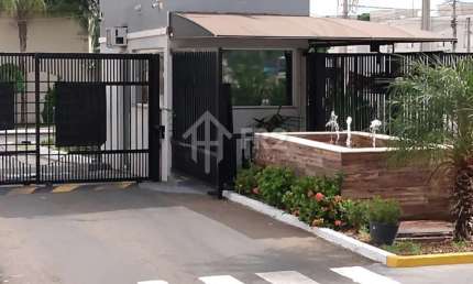 Casa a venda em condominio fechado em Nova Odessa SP