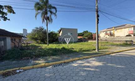 Terreno à venda na Rua Esquilo, 517, José Amândio, Bombinhas