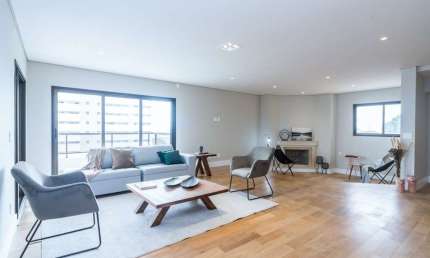 Apartamento tipo para venda com 5 quartos, sendo 4 suítes, 283m²