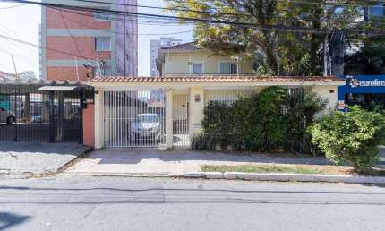 Sobrado para venda com 3 quartos, sendo 2 suítes, 218m²