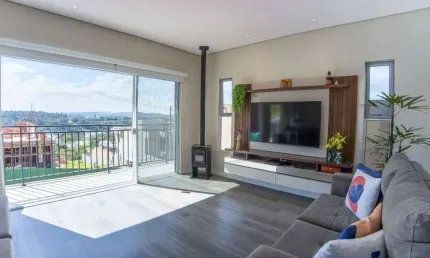 Casa em condomínio para venda em Colinas de Parnaíba I com 3 quartos, sendo 1 suíte, 360m²
