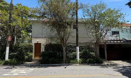 Sobrado para venda em Campo Belo com 4 quartos, 185m²