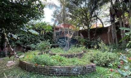 Terreno à venda na Rua Hugo Erni Dahmer, 33, Pinus Park, Cotia