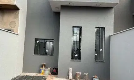 Casa à venda com espaço amplo, 3 quartos e ambientes integrados em Rio Verde - GO