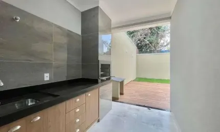 Casa à venda com armários embutidos, churrasqueira, quintal 3 quartos em Rio Verde - GO