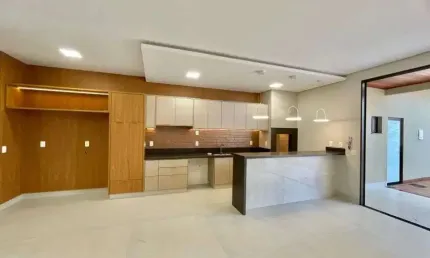 Casa à venda em Rio verde - GO com piscina, churrasqueira, 4 suítes e comôdos amplos