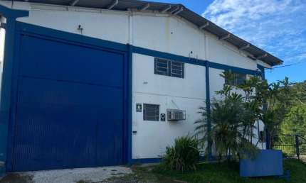 Barracão / Galpão / Depósito com 4 salas para alugar na Rua Donato Pereira, 120, Fazendinha, Itajaí