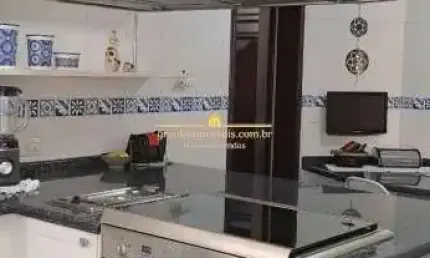 Casa para venda, 3 dorm(s), 3 suite(s), 2 vaga(s), 320 m²