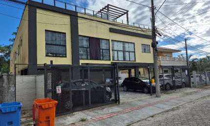 Apartamento de 2 quartos no Campeche Florianópolis SC