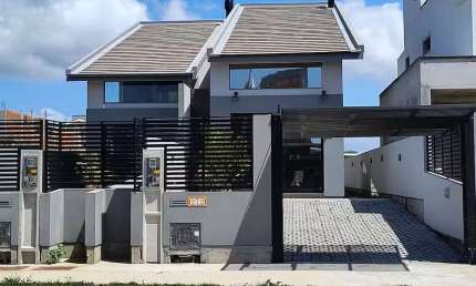 Casa em estilo Loft no Campeche próximo ao Mar, Casa Mobiliada