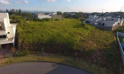Terreno à venda no Condomínio Reserva dos Jatobás - Louveira/SP