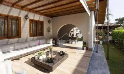 Casa no Condomínio Marambaia, para Locação e Venda Vinhedo/SP