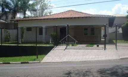 Casa com 3 dormitórios à venda, 400 m² por R$ 2.490.000,00 - Condomínio Estância Marambaia - Vinhedo/SP