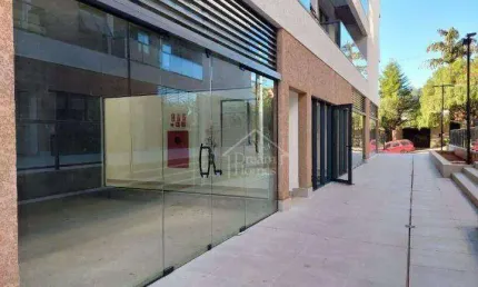 Sala comercial para alugar na Avenida Rosa Zanetti Ferragut, 645, Pinheirinho, Vinhedo