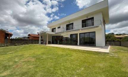 Casa com 4 suítes - Condomínio Alpes de Vinhedo - Vinhedo/SP