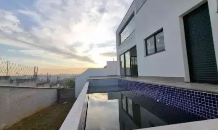 Casa com 3 quartos para alugar  - condomínio portal do jequitibá - valinhos/sp