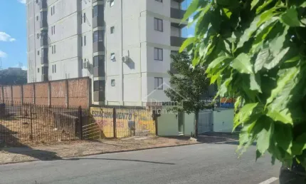 Barracão / Galpão / Depósito à venda na Avenida Independência, 1000, Vila Olivo, Valinhos