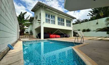 Casa  à venda no Condomínio Estância Marambaia - Vinhedo/SP