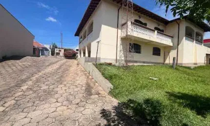 Casa com 3 quartos à venda na Rua Jundiaí, 100, Centro, Vinhedo