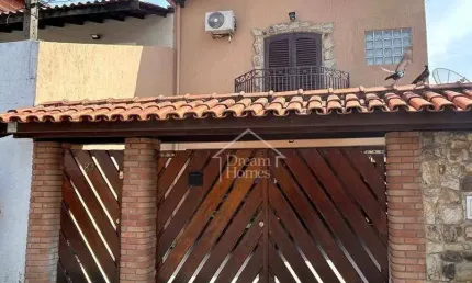 Casa  à venda no bairro Capela com 3 quartos - Vinhedo/SP