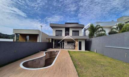 Casa nova com 3 suítes à venda no Condomínio Reserva dos Vinhedos