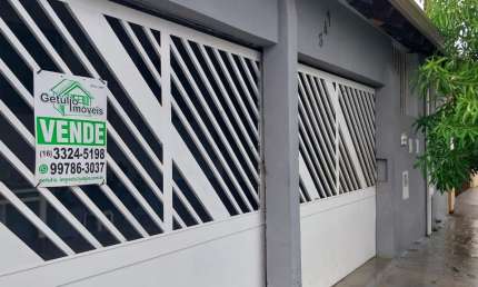 Casa com 4 quartos à venda na Avenida Taquaritinga, Jardim América (Vila Xavier), Araraquara