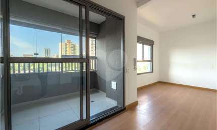 Studio com 1 quartos à venda em Vila Gumercindo - SP